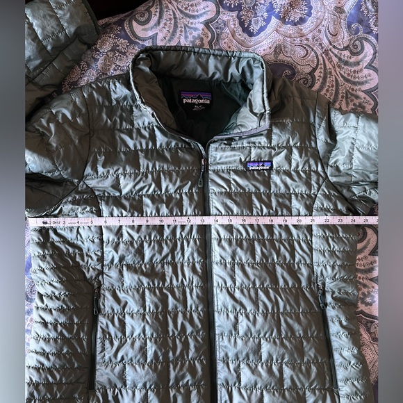 Women’s XXL Patagonia Nano Puff Jacket - Picture 5 of 11